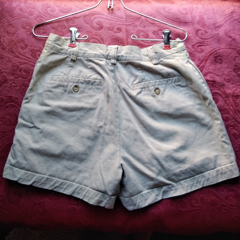 Jrs/Womans Tan Gap Factory Shorts SZ6 - Picture 2 of 4